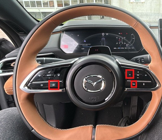 Расположение кнопок для перезагрузки Mazda EZ-6